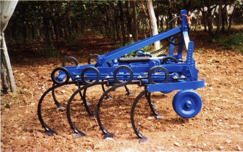 CEM rugós kultivátor (1,2 – 2,3 m)